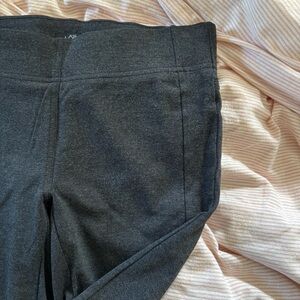 Loft ponte seamed leggings in charcoal